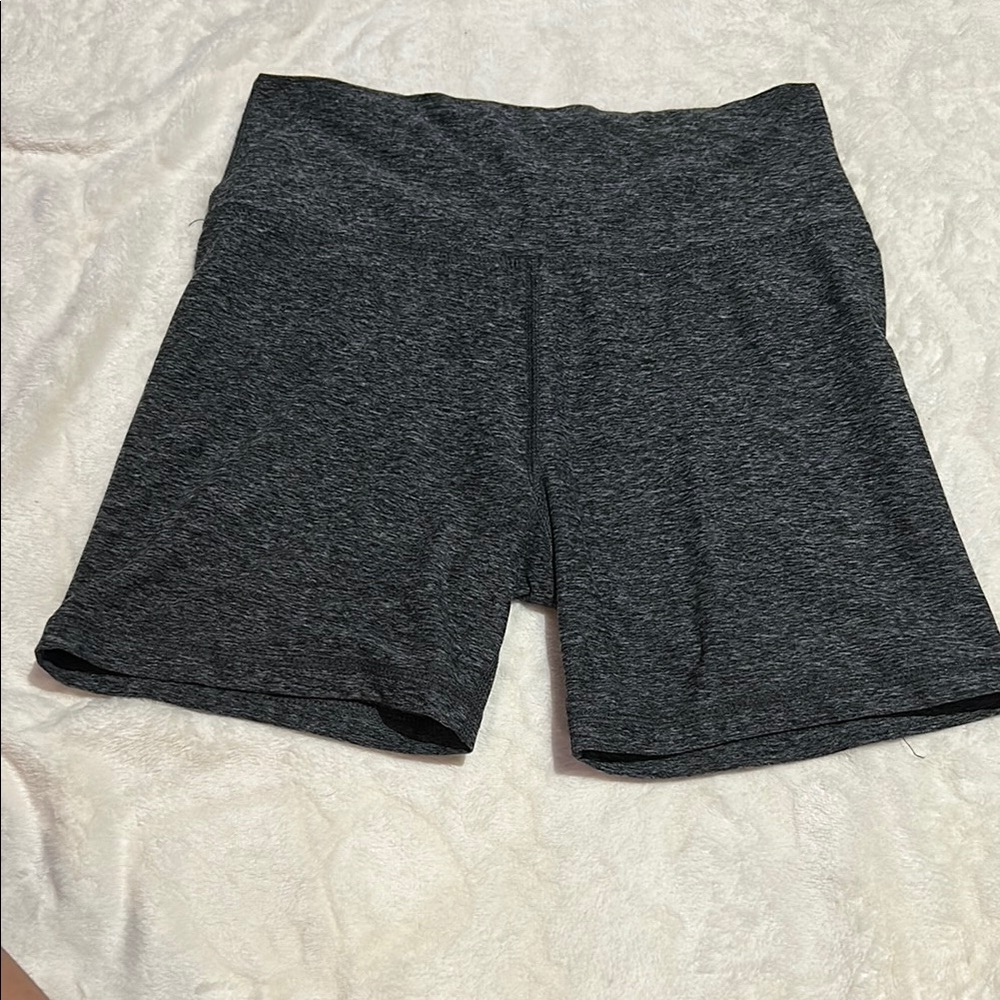 Scorpio Sol Gray Bike Shorts Elastic Waist Mid-Thigh